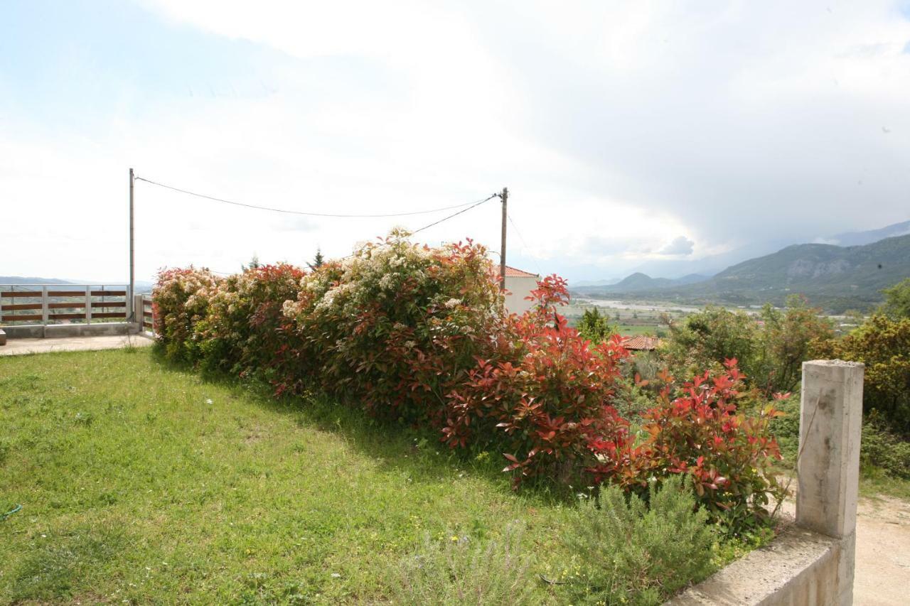 Villa Under Meteora Kalambaka Zewnętrze zdjęcie